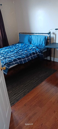 Immediate availability Furnished room for rent