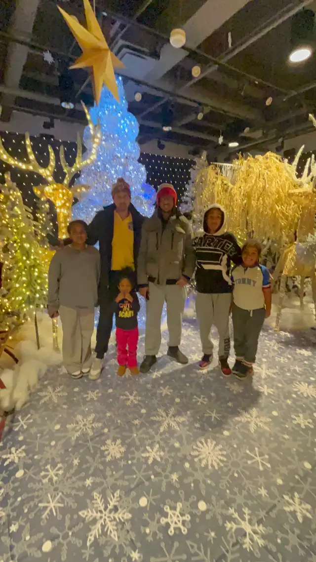 3bdroom upper level house 3 parking Brampton avail immediately