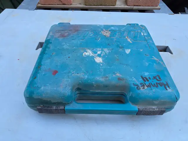 Makita Hammer Drill Heavy-Duty 1/2" With Hard Plastic Case & Key in Power Tools in Windsor Region - Image 8