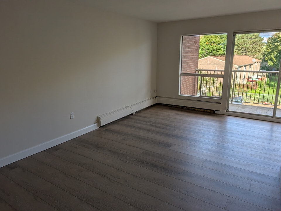 Renovated 2 Bedroom Apartment 3