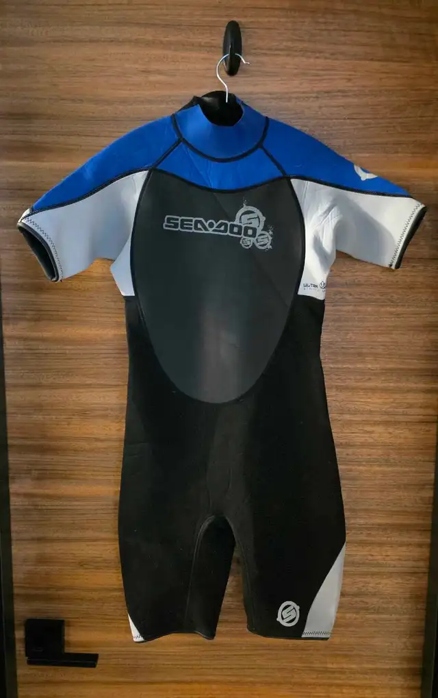 Sea-Doo Junior Shortie Wetsuit Size 14 