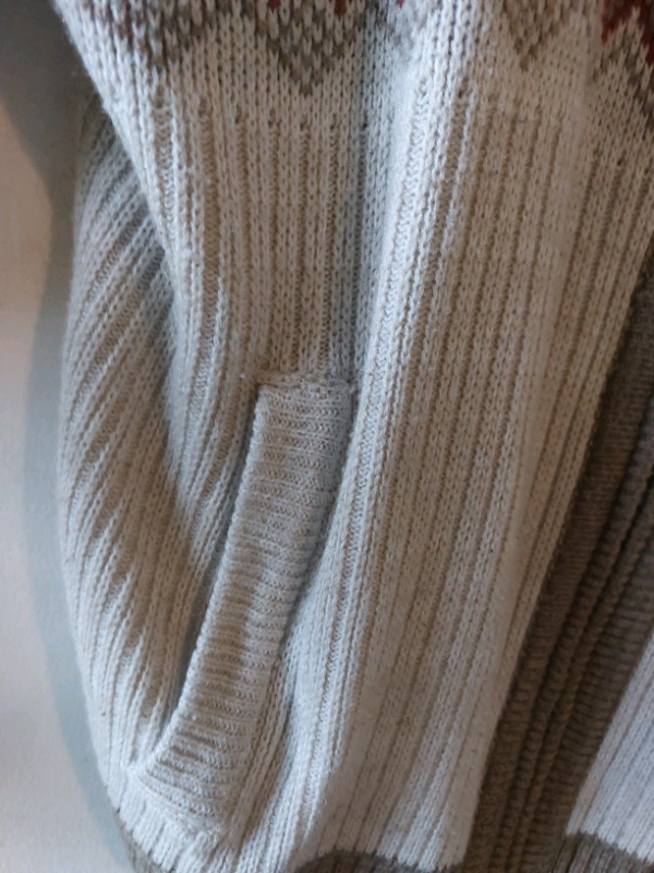 Vintage Private Club Sweater - Large in Other in City of Toronto - Image 4