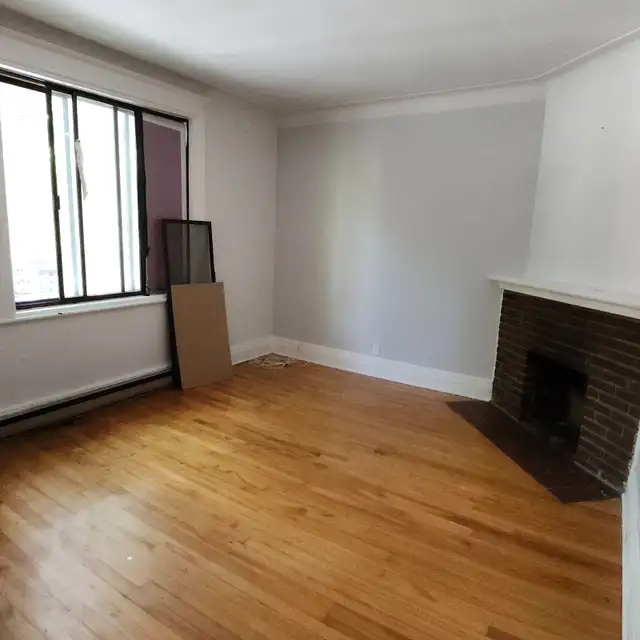 6 1/2 Upper Duplex Snowdon Metro Villa Maria CDN-NDG Queen Mary in Long Term Rentals in City of Montréal - Image 3