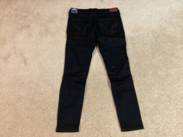WOMENS NEW HOLLISTER JEANS in Women's - Bottoms in City of Halifax - Image 4