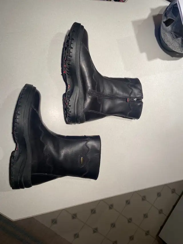 Bottes Olang pour femmes in Women's - Shoes in Drummondville - Image 3