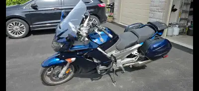 2006 Yamaha Sport Touring bike. Bike is immaculate needs nothing .The saddle bags have a couple scuf...