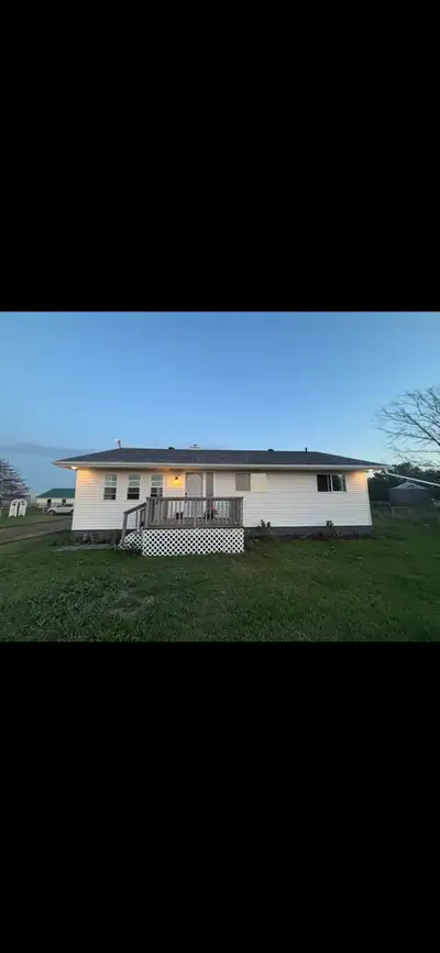 ***MOTIVATED TO SELL*** DO YOU HAVE A HOMESTEADING DREAM? Existing small farmer? This is a picturesq...