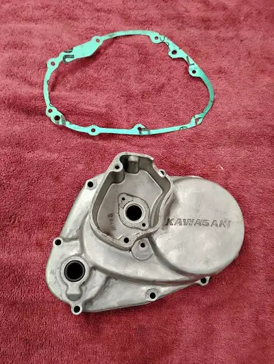 In great shape, no cracks. Comes with gasket
