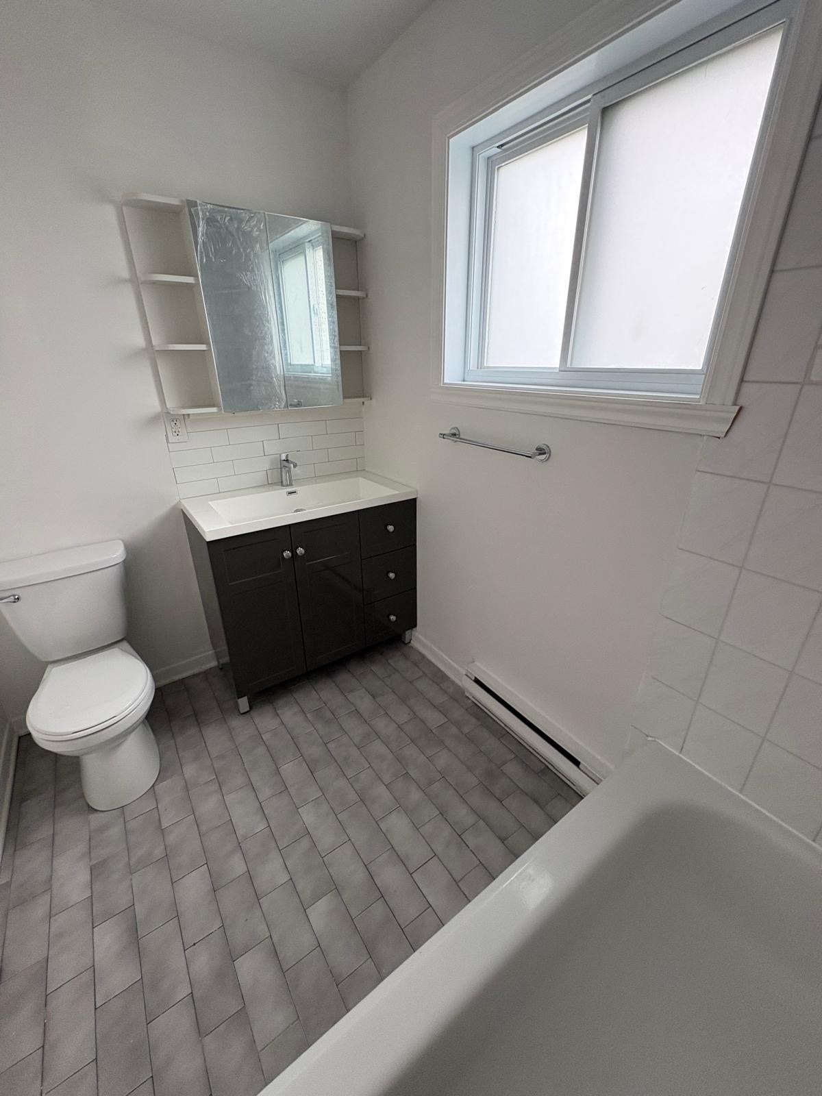 238 Boul St-Jean-Baptiste — photo 3