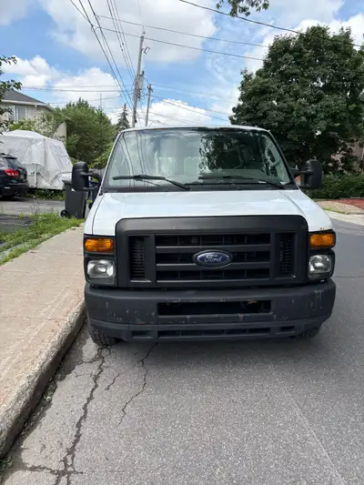 The van is in good mechanical condition, it needs some touch ups on the body
