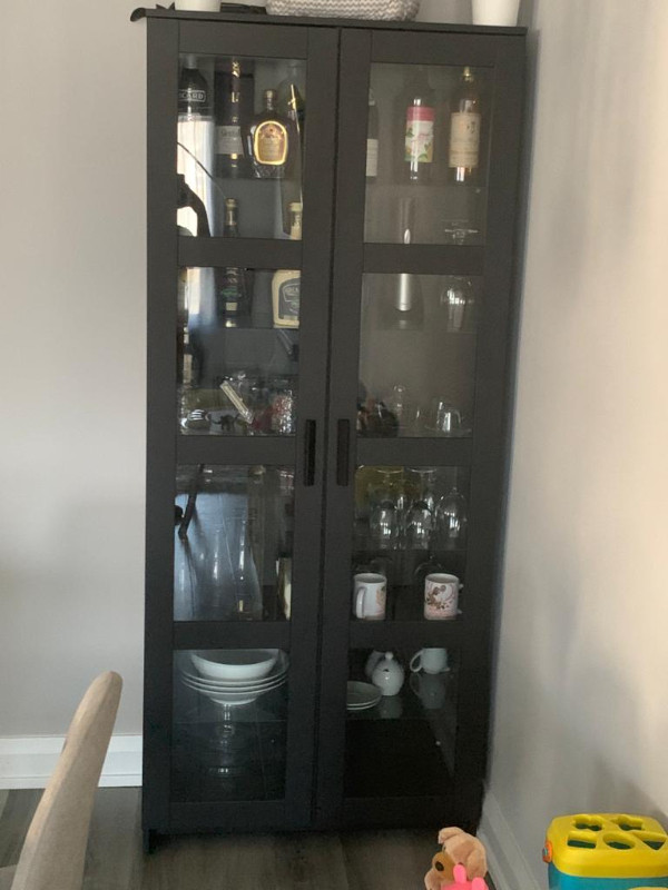 Ikea Glassdoor black / armoire en vitre Hutches & Display