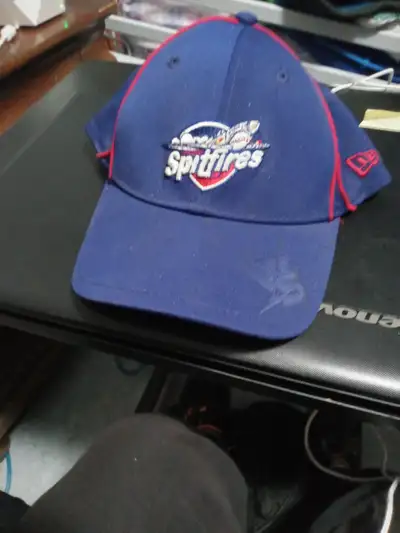 Windsor spits  cap, View more