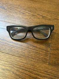 Eye glasses for free