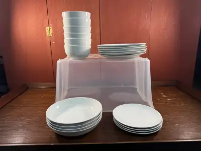 TRUDEAU - 20 Piece Porcelain Dinnerware Set, View more