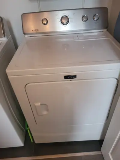 Laveuse secheuse  a vendre, View more