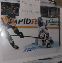 Jaroslav Halak NHL signed  8x10 pictures / Photos 8x10's signées