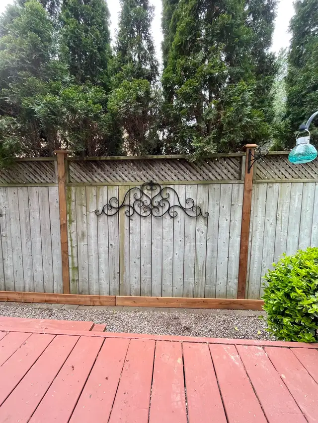 FENCE REPAIR SPECIALIST 647-308-585862865711130371124