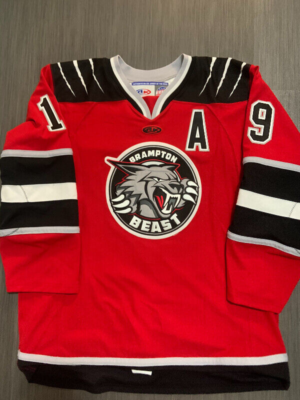 Vintage Game worn jerseys  ECHL Brampton Beast in Arts & Collectibles in St. Catharines - Image 2