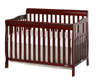 Lit bébé/Baby Crib