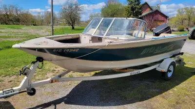 Strong motor. No leaks. Carpet is a bit rough but no soft spots. $6500. Can fire up motor upon looki...