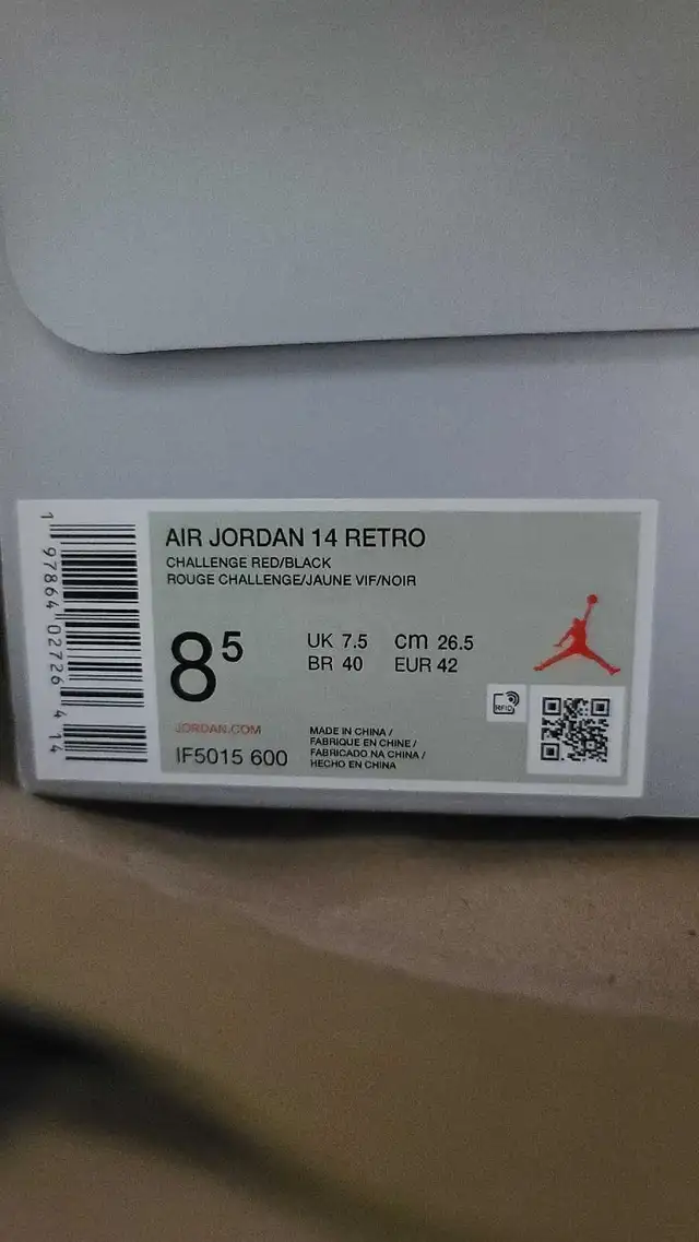 100% JORDAN 14 Ferrari Red 2025 in Men's Shoes in Oshawa / Durham Region - Image 7