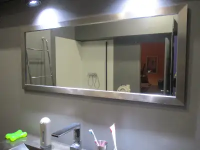 GRAND MIROIR CADRE ACIER INOXYDABLE 1m20/50 cm NEUF ET EMBALLE, View more