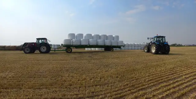 Alfalfa, hay, silage and green feed for sale in Livestock in Saskatoon - Image 7