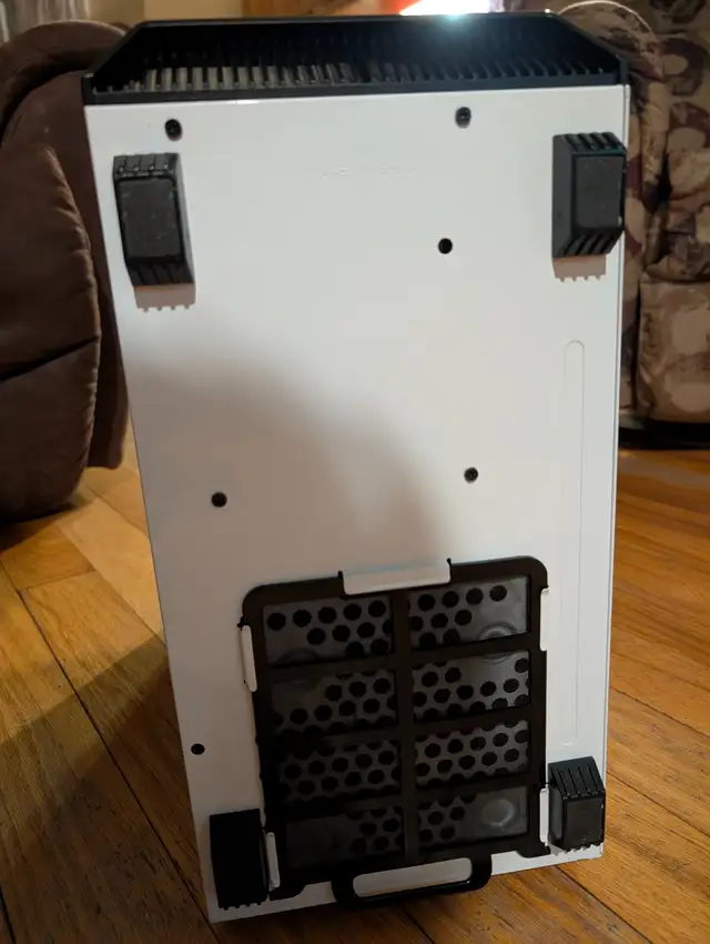 Phanteks Eclipse P300 White in System Components in Ottawa - Image 8