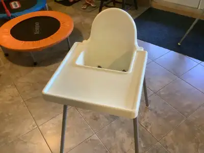 Ikea high chair with removable tray restaurant style fits under standard height table Includes safet...