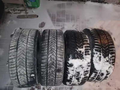 End of season SALE! Selling a set (4) of Pirelli Scorpion winter run flat tires. The size is 275/45R...
