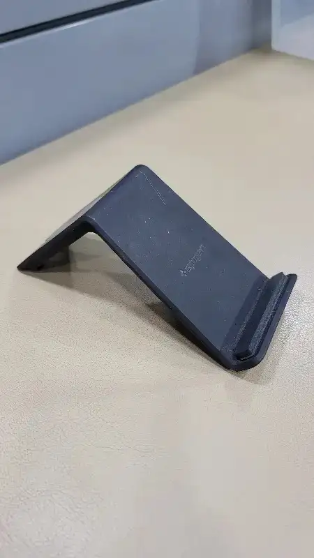 Spigen F303W wireless fast charging in portrait or landscape in Cell Phone Accessories in Oakville / Halton Region - Image 6