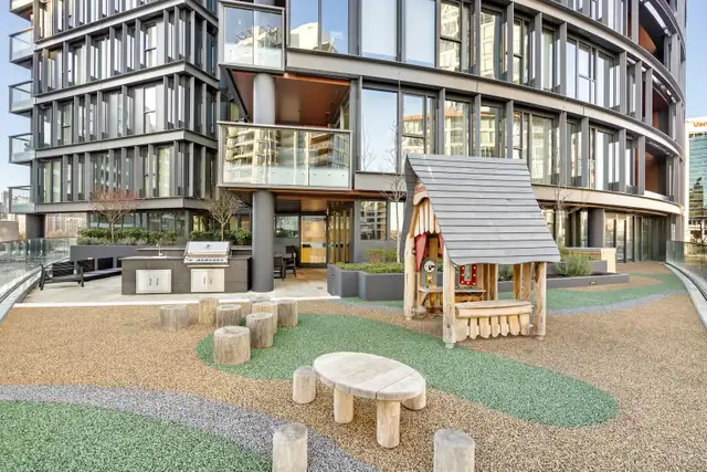 2B2B Waterfront Condo at False Creek / Olympic Village in Long Term Rentals in Vancouver - Image 22