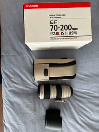 Canon EF 70-200 F2.8 f2.8L IS II USM Lens - virtually new!