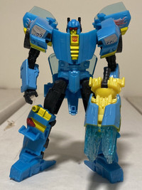 Transformers Generations Thrilling 30 Downbeat