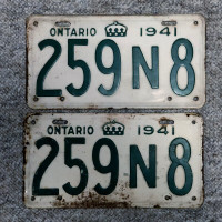 Vintage pair of 1941 Ontario license plates