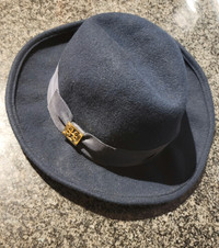 Tory Birch Navy Blue Wool Hat - Small