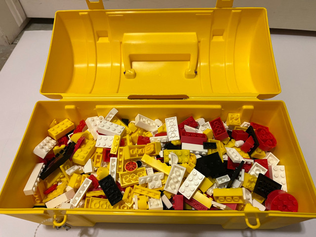 Blocs Lego (550 pièces) dans Jouets et jeux  à Saint-Jean-sur-Richelieu