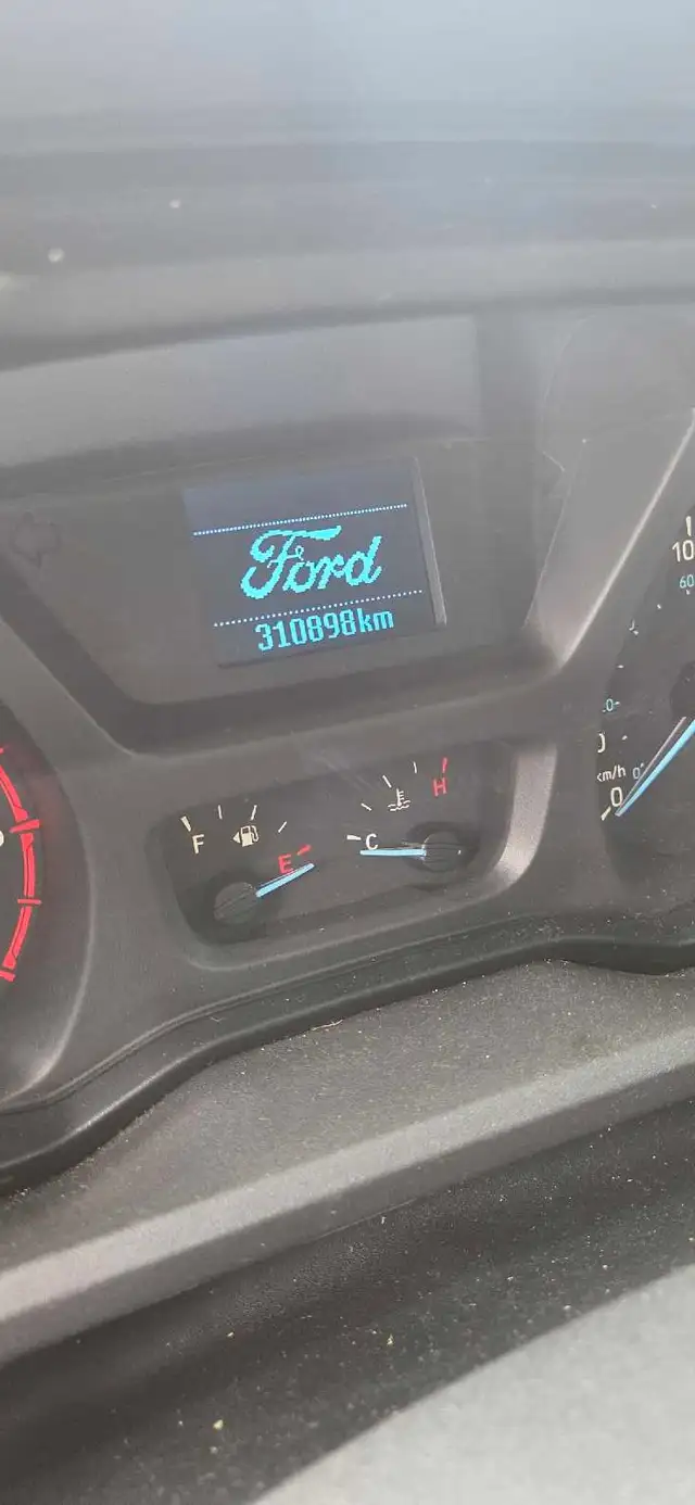 2016 Ford Cargo van591903209512642565