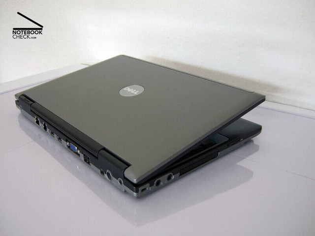 Dell Latitude 12.1" Netbook PC in Laptops in Mississauga / Peel Region - Image 2
