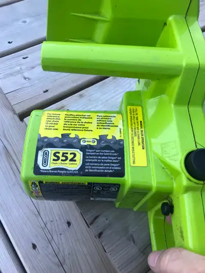 Poulan 14”” electric chainsaw Model 1420 $50 In Pictou