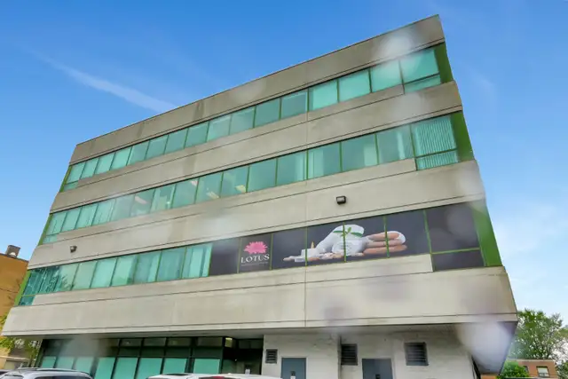 Lotus Massage Studio | RMT & Non-RMT | 416-906-4591  in Massage Services in City of Toronto - Image 5