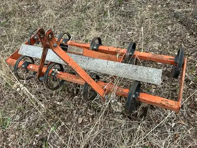 Farm Cultivator in used good condition. Call 780-974-7170 for more details.