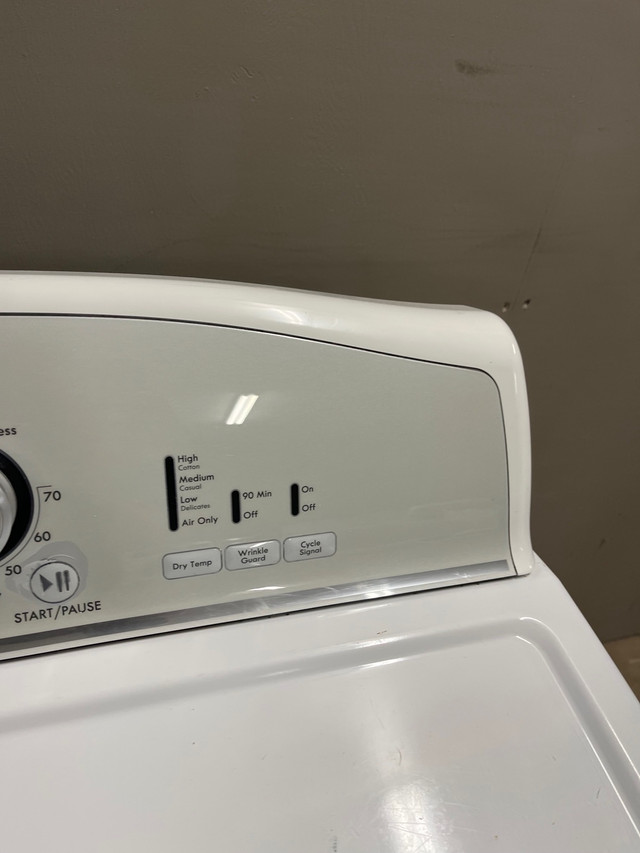 White electric dryer good working condition  in Washers & Dryers in Stratford - Image 2