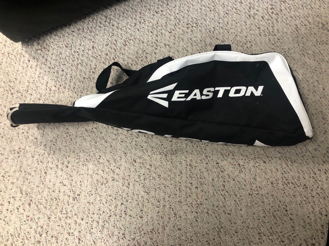 Easton ball bag in Baseball & Softball in Saskatoon