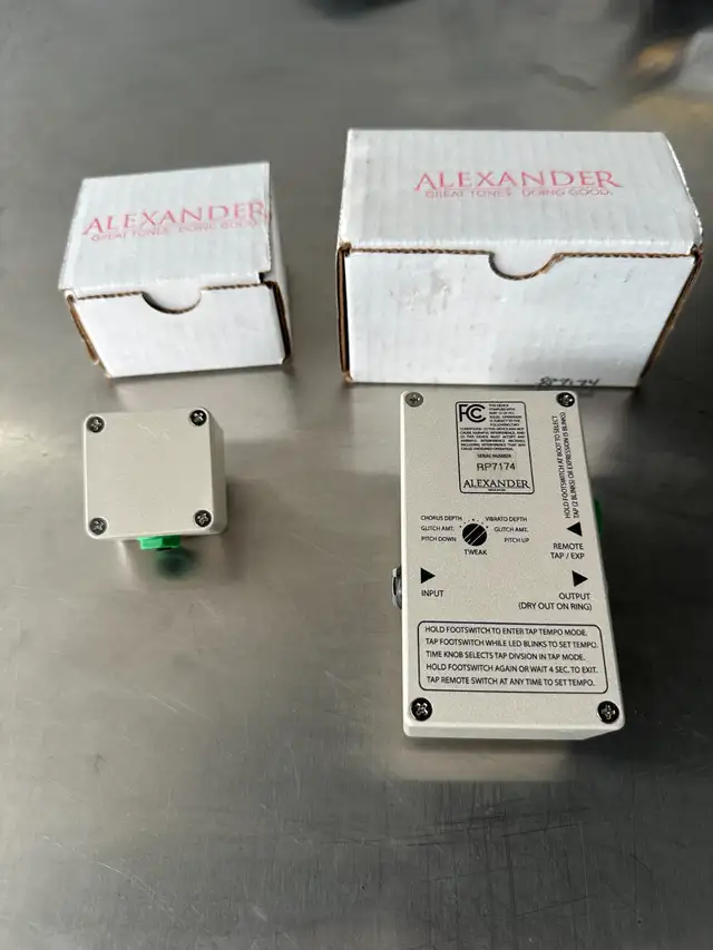 Alexander Pedals Radical Delay II Plus w/ Tap II Tempo Pedal in Amps & Pedals in City of Montréal - Image 3