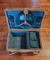 Vintage Picnic Basket