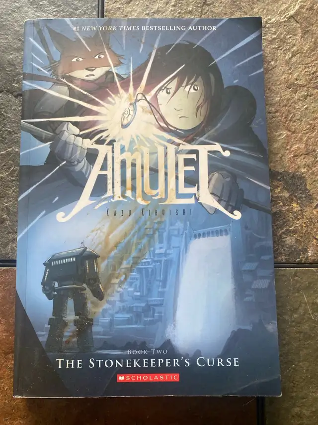 Graphic Novel 'Amulet' by Kazu Kibuishi