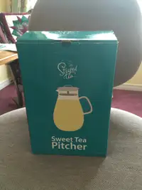 Steeped tea pitcher - Nan