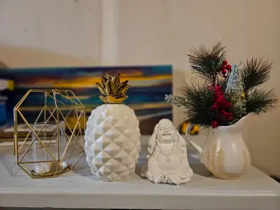 Art decor white and gold, View more