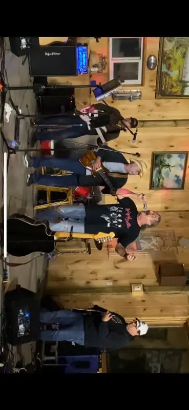 Bass guitar player wanted for band
